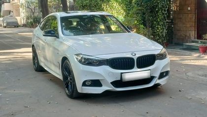 BMW 3 Series 330i GT Luxury Line
