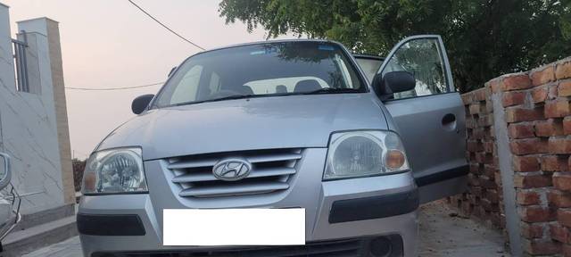 https://images10.gaadi.com/usedcar_image/4026264/original/processed_cb2674c8-237b-4b6c-ac7b-1d624d4e02da.jpg?imwidth=6401