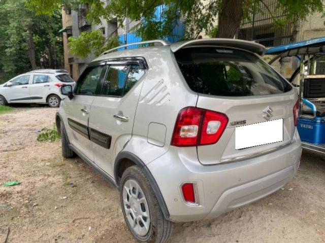 https://images10.gaadi.com/usedcar_image/4026838/original/processed_be07b149-bd8f-4356-8ad3-cf875d7f2d29.jpg?imwidth=6402