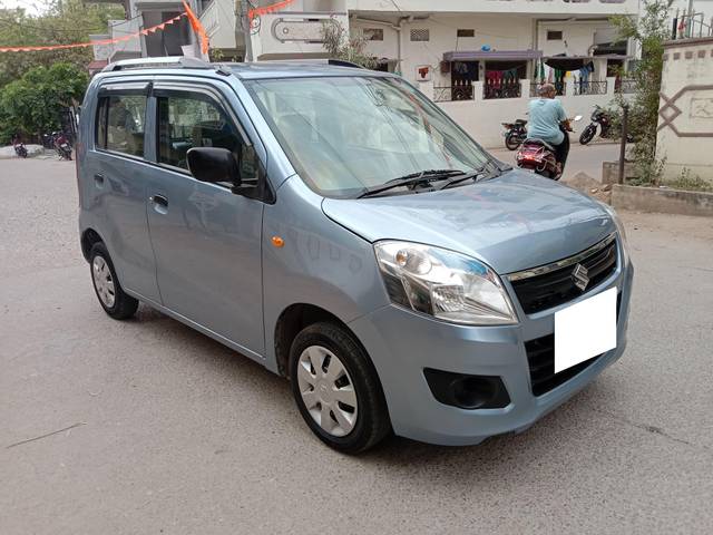 https://images10.gaadi.com/usedcar_image/4026917/original/processed_ab088b22d8089133cc0460f111009f01.jpg?imwidth=6400