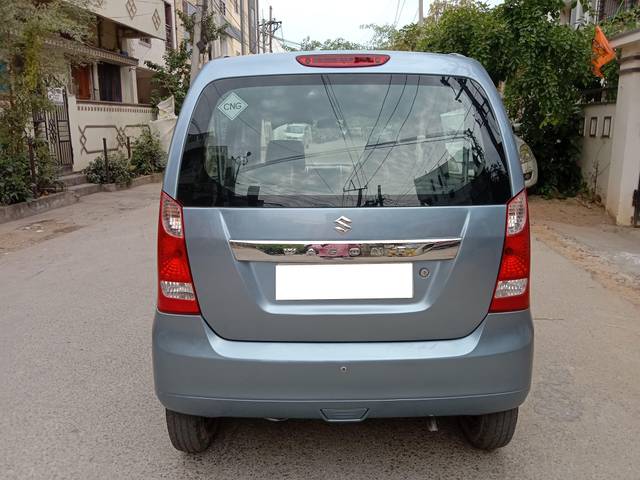 https://images10.gaadi.com/usedcar_image/4026917/original/processed_aec6f155fb0fe999498527cfb847ac89.jpg?imwidth=6402