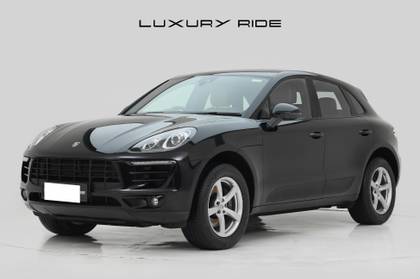 Porsche Macan 2.0 Turbo Porsche Macan 2.0 Turbo