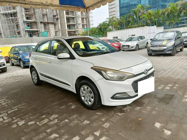 https://images10.gaadi.com/usedcar_image/4027147/original/processed_d524829fa9083099eac37557d3ad7220.jpeg?imwidth=6400