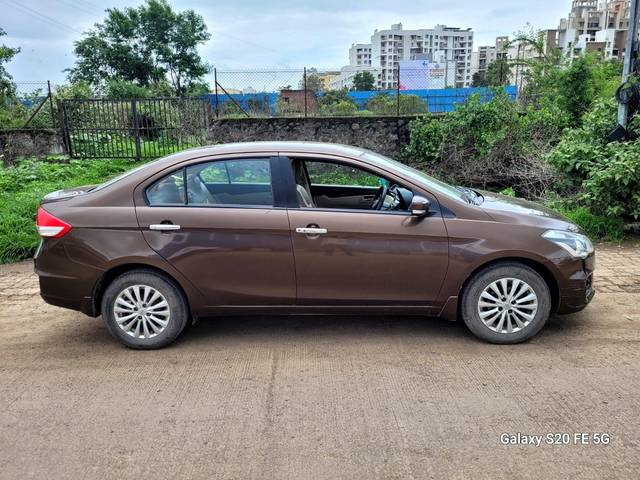 https://images10.gaadi.com/usedcar_image/4027156/original/processed_304cb74512f21b7ae32d4103155caf97.jpg?imwidth=6401