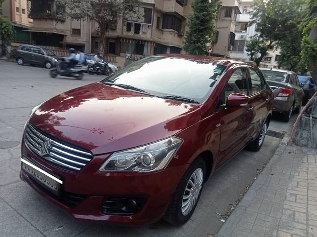 https://images10.gaadi.com/usedcar_image/4027285/original/processed_ddb3a201cd85cde4e05050f01982ac6a.jpg?imwidth=6401