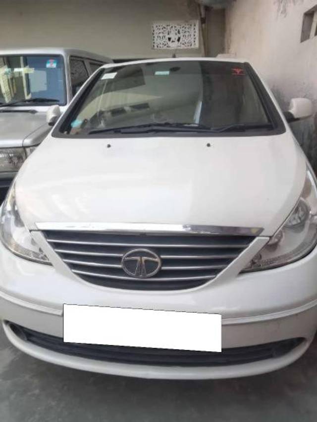 https://images10.gaadi.com/usedcar_image/4027770/original/processed_762c876c-ccf2-4708-ab5e-8a00ca4d1e93.jpg?imwidth=6400