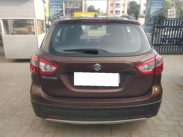 https://images10.gaadi.com/usedcar_image/4028578/original/processed_943af6ff0036923a92bb708b248ed418.jpeg?imwidth=6401