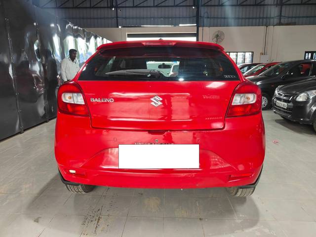 https://images10.gaadi.com/usedcar_image/4028774/original/processed_65e35ec4f97a65ce191d99fef402864e.jpeg?imwidth=6402