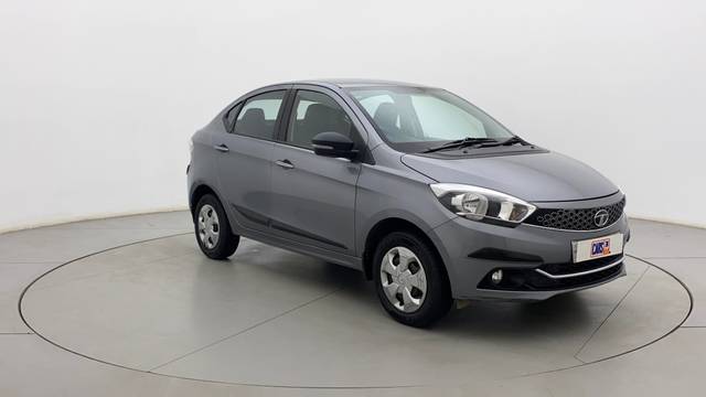 https://images10.gaadi.com/usedcar_image/4029023/original/58ed9c0be9ad3f215d465dd66c0cb0b1.jpg?imwidth=6400