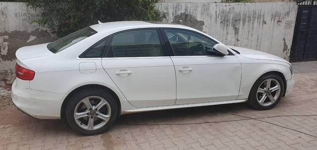 https://images10.gaadi.com/usedcar_image/4029344/original/processed_9615dbd5-1762-4922-8675-04e6e9a386ad.jpg?imwidth=6402