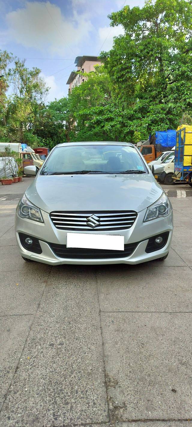 https://images10.gaadi.com/usedcar_image/4029525/original/processed_fa2092183168c1e30a56e381e0510c31.jpg?imwidth=6400