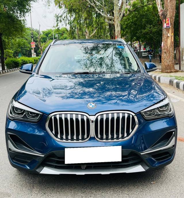 https://images10.gaadi.com/usedcar_image/4029537/original/processed_5287ff4a7fcacae562a075d0658415b3.jpg?imwidth=6400