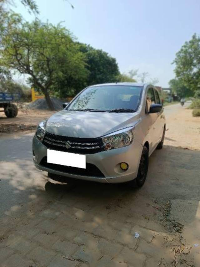 https://images10.gaadi.com/usedcar_image/4029954/original/processed_adbf2d99-b929-4bd6-aad6-177cf1d3c96f.jpg?imwidth=6400