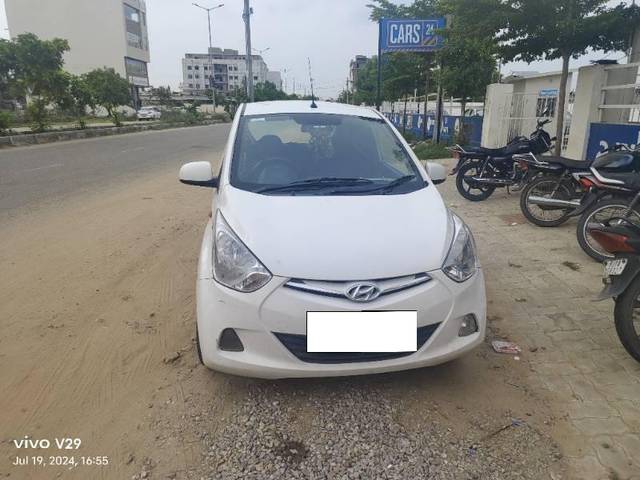 https://images10.gaadi.com/usedcar_image/4031025/original/processed_8450c33e-553e-4e4d-8f50-79ccf97253d2.jpg?imwidth=6400