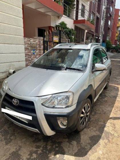 Toyota Etios Cross 1.2L G