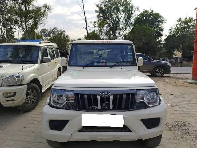 https://images10.gaadi.com/usedcar_image/4031370/original/processed_9a5a2c5b-5e01-4ef5-a2bc-4e6c3321c807.jpg?imwidth=6400