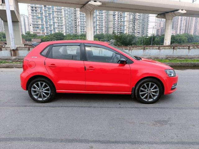 https://images10.gaadi.com/usedcar_image/4031581/original/processed_50e1622d8fc5dae526f2dd4232031a58.jpg?imwidth=6401