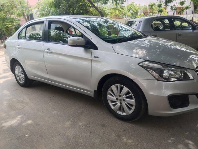 https://images10.gaadi.com/usedcar_image/4031697/original/processed_0877d6379cf1e14deea90acc6c5d7f70.jpeg?imwidth=6400