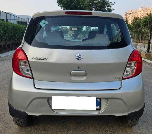 https://images10.gaadi.com/usedcar_image/4031915/original/processed_ff4552683c60d1c5342626b9709ebb92.jpg?imwidth=6402