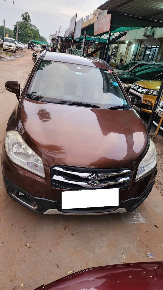 https://images10.gaadi.com/usedcar_image/4033819/original/processed_9af8527f6adbbd9c856e834c10bfbce4.jpg?imwidth=6400