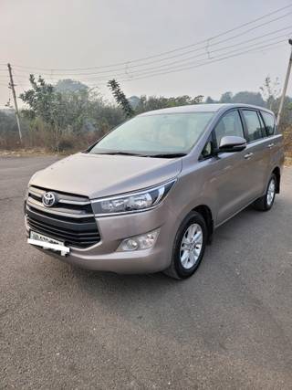 Toyota Innova Crysta 2016-2020 Toyota Innova Crysta 2.4 GX AT