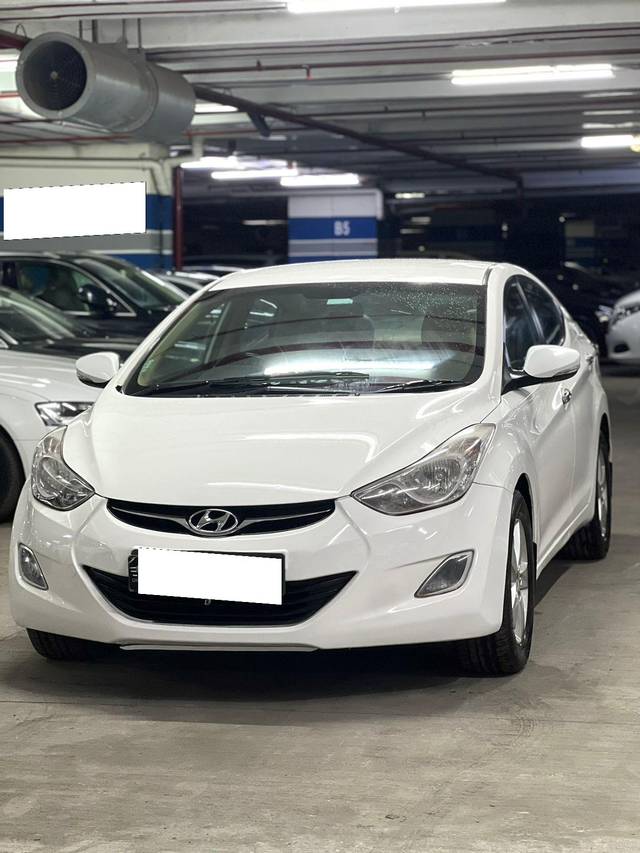 https://images10.gaadi.com/usedcar_image/4034398/original/processed_542132c3aaf5776861a759b5a525358e.jpg?imwidth=6402