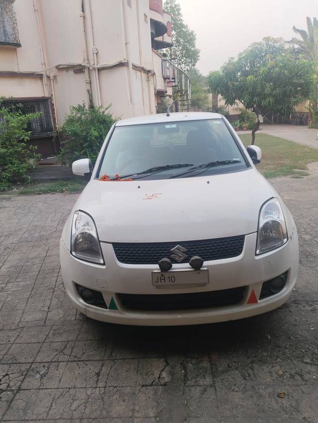 https://images10.gaadi.com/usedcar_image/4034442/original/processed_3cbede1f-f0d3-4ebc-80ec-60c914fa7735.jpg?imwidth=6400