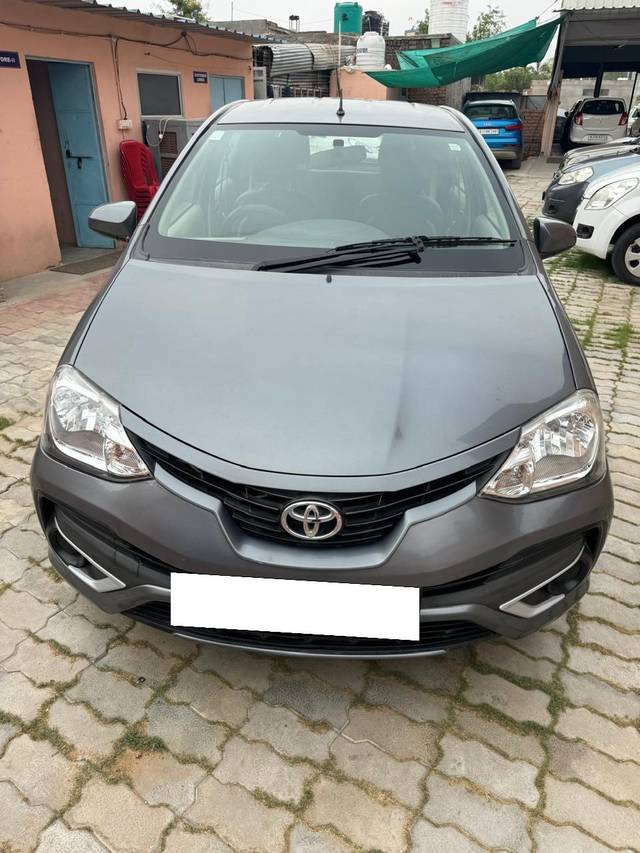 https://images10.gaadi.com/usedcar_image/4034682/original/processed_70f7287989df87501a045265eb258fe5.jpeg?imwidth=6402