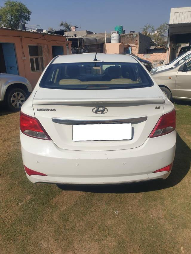 https://images10.gaadi.com/usedcar_image/4034846/original/processed_5273ea19c3341b15dfc9d20e268bc500.jpeg?imwidth=6401