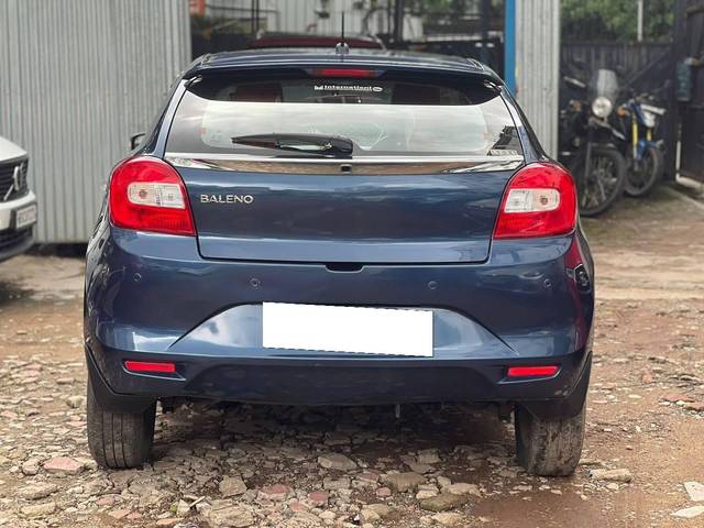 https://images10.gaadi.com/usedcar_image/4035492/original/processed_f6d1e408c112cc188b0584fd2c60c198.jpg?imwidth=6401