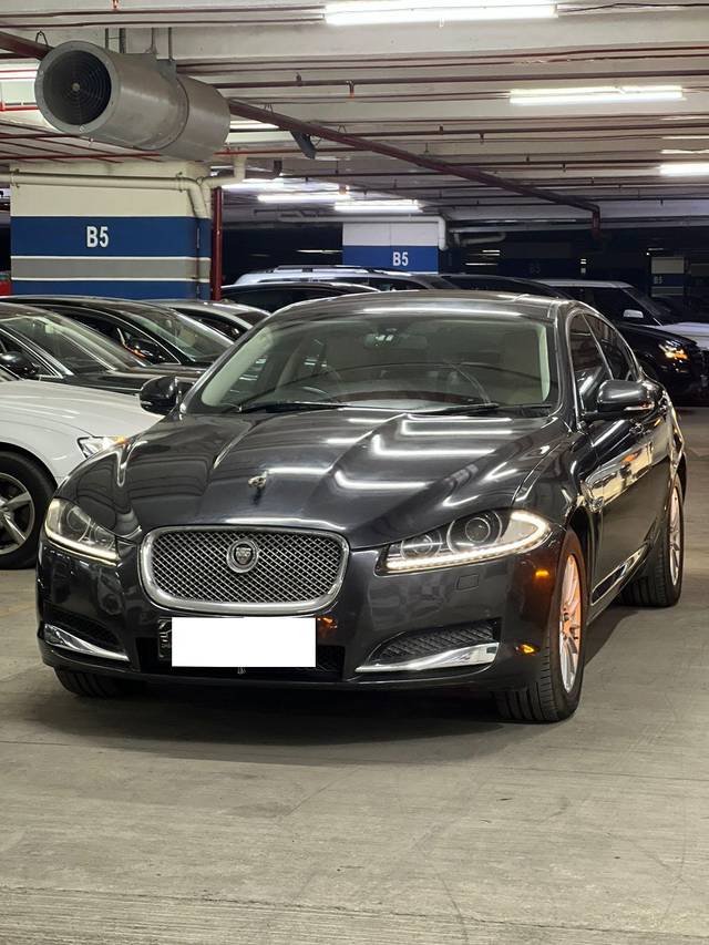 https://images10.gaadi.com/usedcar_image/4035941/original/processed_63618e7dea3a9f75990ae6ec59621ce5.jpg?imwidth=6400