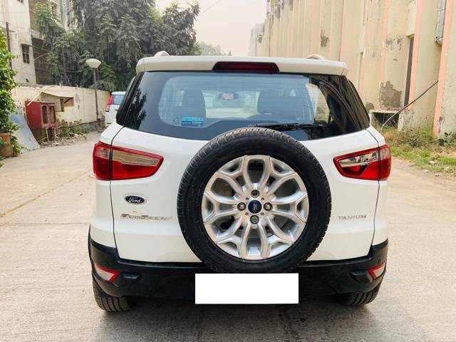 https://images10.gaadi.com/usedcar_image/4036220/original/processed_8e1f01243893c4b92cf49cff46266e45.jpg?imwidth=6402