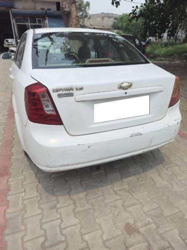 https://images10.gaadi.com/usedcar_image/4036623/original/processed_a9b0439b-f241-40eb-b397-4bca61f3410d.jpg?imwidth=6401