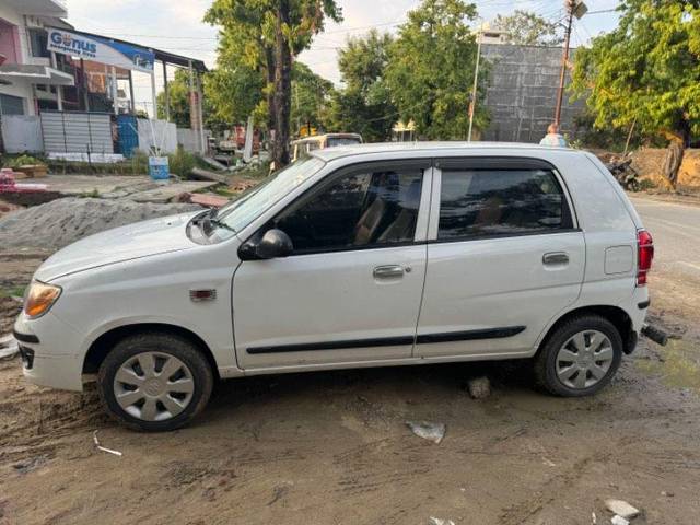 https://images10.gaadi.com/usedcar_image/4036630/original/processed_e1e485fe-48c3-492d-8561-db15eadfcc62.jpg?imwidth=6402