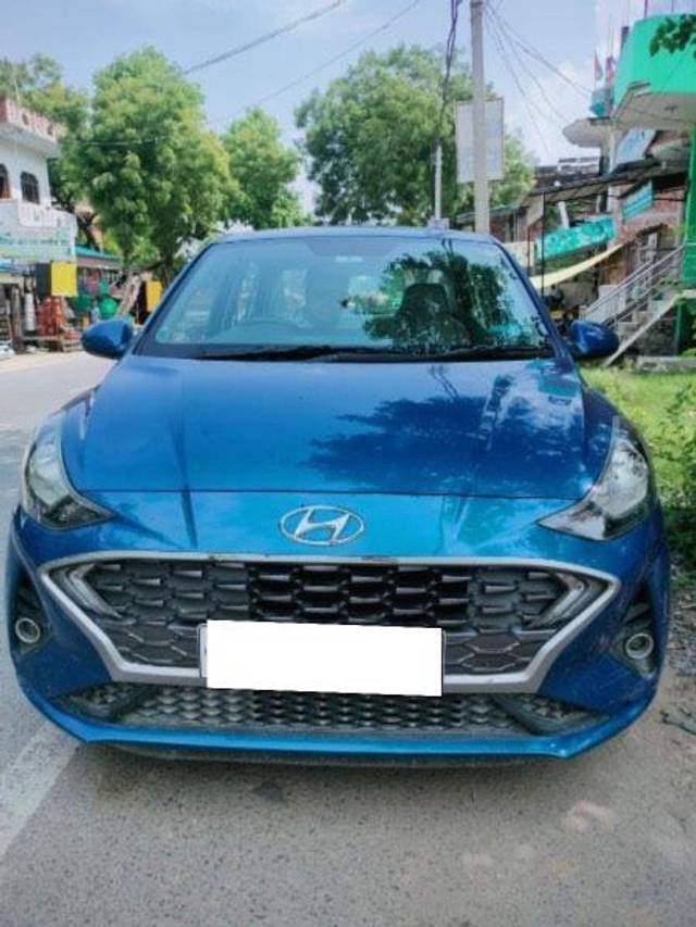 https://images10.gaadi.com/usedcar_image/4036685/original/processed_c42a8c46-b890-4386-a9c0-e8c6251cda1a.jpeg?imwidth=6400