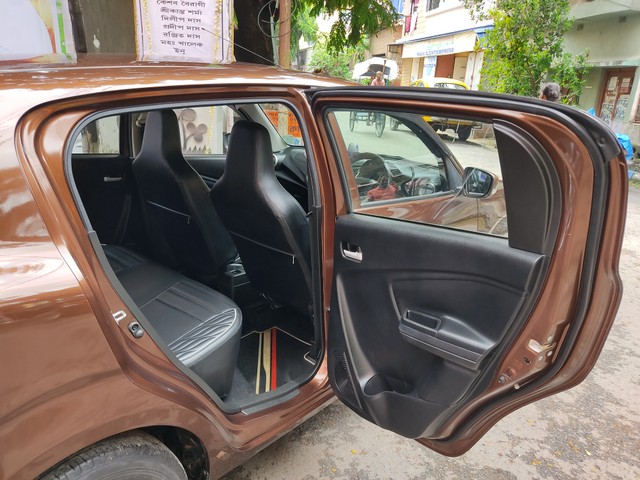 Second-hand 2022 Maruti Celerio ZXI for sale in Kolkata-4