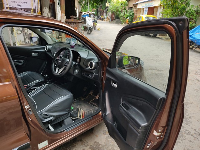Second-hand 2022 Maruti Celerio ZXI for sale in Kolkata-6