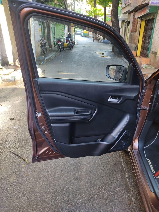 Second-hand 2022 Maruti Celerio ZXI for sale in Kolkata-9