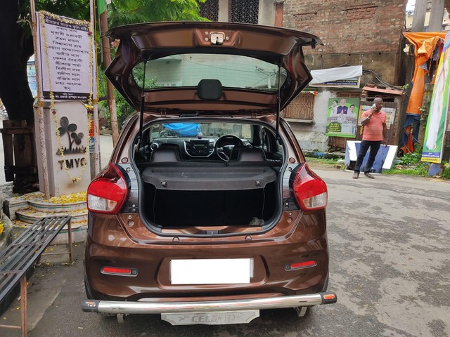 Second-hand 2022 Maruti Celerio ZXI for sale in Kolkata-12