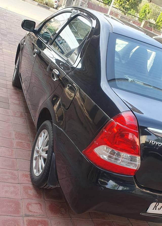 https://images10.gaadi.com/usedcar_image/4036809/original/processed_79d9908d3b11bc61991b9026f64ffb1b.jpg?imwidth=6401