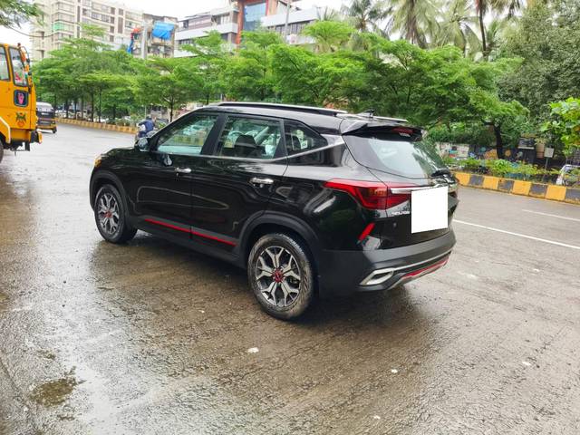 https://images10.gaadi.com/usedcar_image/4037033/original/processed_dd45b05dab25b7132ac4f4194294b64d.jpg?imwidth=6402