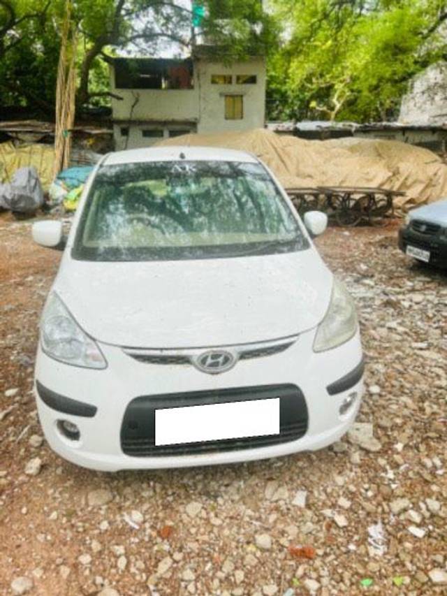 https://images10.gaadi.com/usedcar_image/4037469/original/processed_b94b22f2-d9d5-446e-8906-a59f4b1c934e.jpeg?imwidth=6400