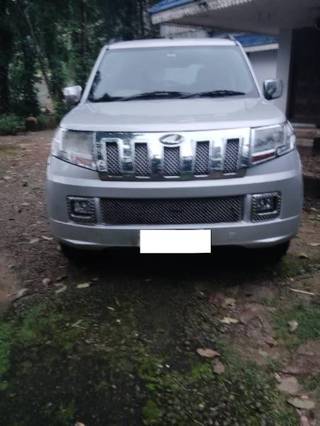 Mahindra TUV 300 2015-2019 Mahindra TUV 300 mHAWK100 T8