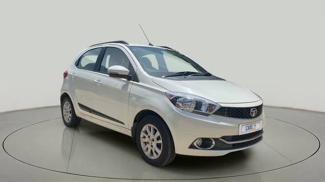 https://images10.gaadi.com/usedcar_image/4038323/original/a16d1b68845f0bfd54a54b6b16c42b2d.jpg?imwidth=6400