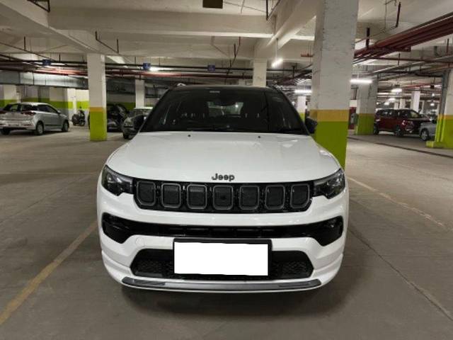 https://images10.gaadi.com/usedcar_image/4038752/original/processed_490fcaa5-8e63-4a88-8578-eb72a02b131a.jpeg?imwidth=6400