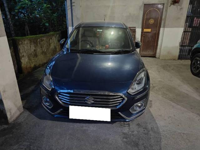 https://images10.gaadi.com/usedcar_image/4038898/original/processed_0a7add2f-9a5a-4e60-82bf-e42a7d126393.jpg?imwidth=6401