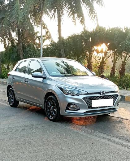 Hyundai i20 Petrol CVT Asta