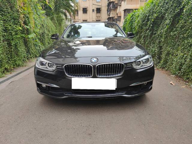 https://images10.gaadi.com/usedcar_image/4039858/original/processed_b59e7deb09450b0d1f961bf0b30e3180.jpeg?imwidth=6402