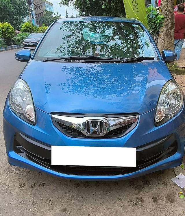 https://images10.gaadi.com/usedcar_image/4040120/original/processed_927368bdfb0732faf121eeb4cb2ee7b8.jpg?imwidth=6400