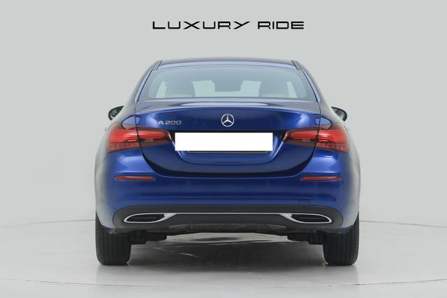 https://images10.gaadi.com/usedcar_image/4040135/original/processed_04e94d863b89fb1e69d849e035fcfba3.jpg?imwidth=6402